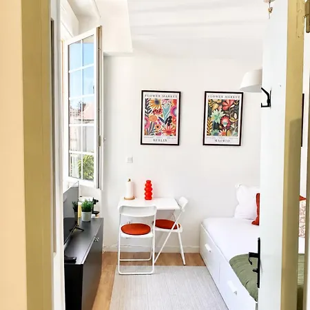 Cosy Face Au Chateau Des Ducs - Gare A 5 Min Apartament